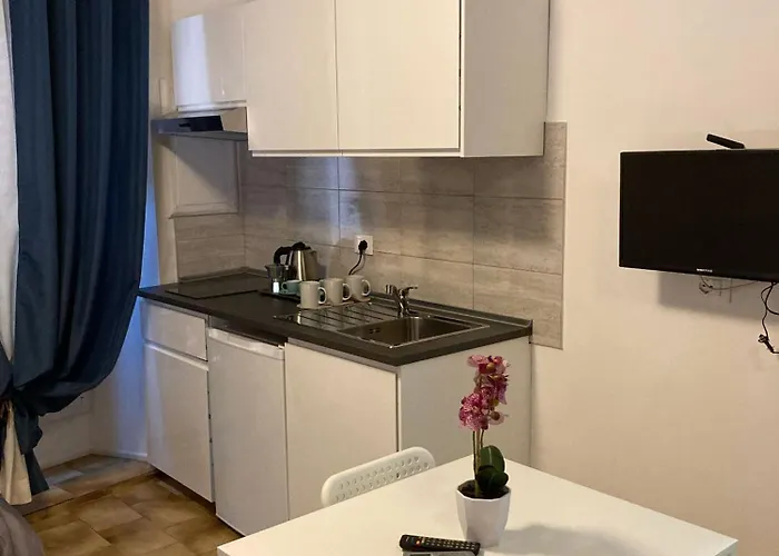 - Indipendenza 36 Apartamento