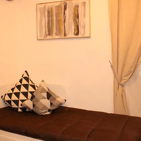 - Indipendenza 36 Bologne